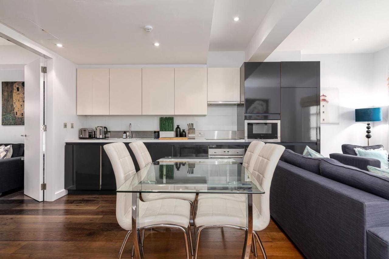 A Stunning Three Bedroom In Mayfair Appartamento Londra